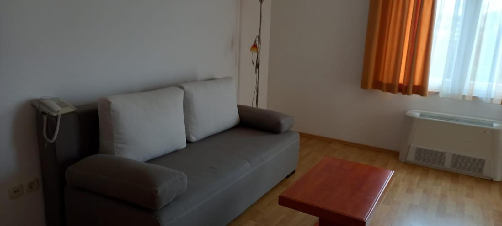 Bed & Breakfast Jugo 노바야 외부 사진