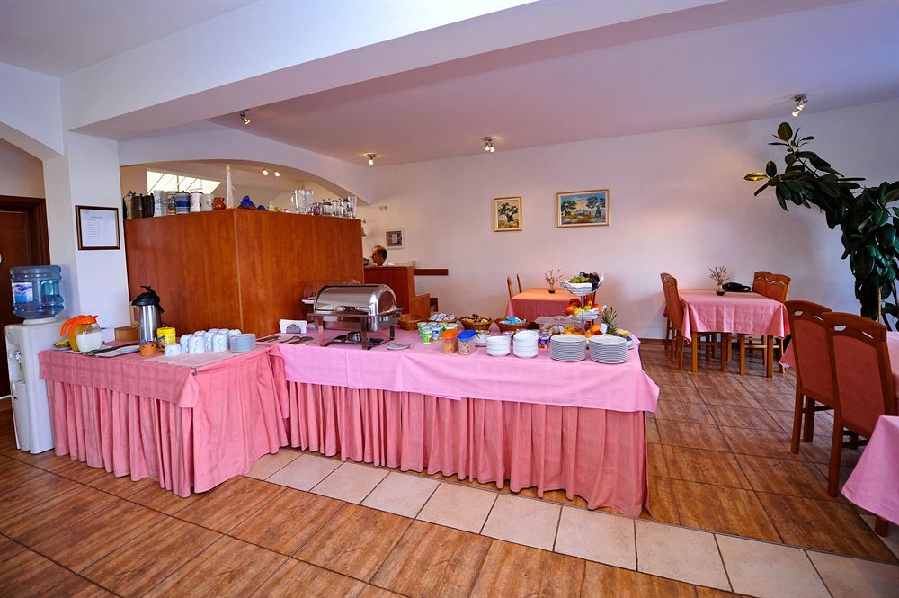 Bed & Breakfast Jugo 노바야 외부 사진