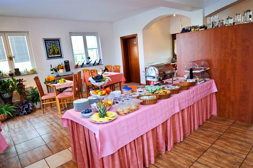Bed & Breakfast Jugo 노바야 외부 사진